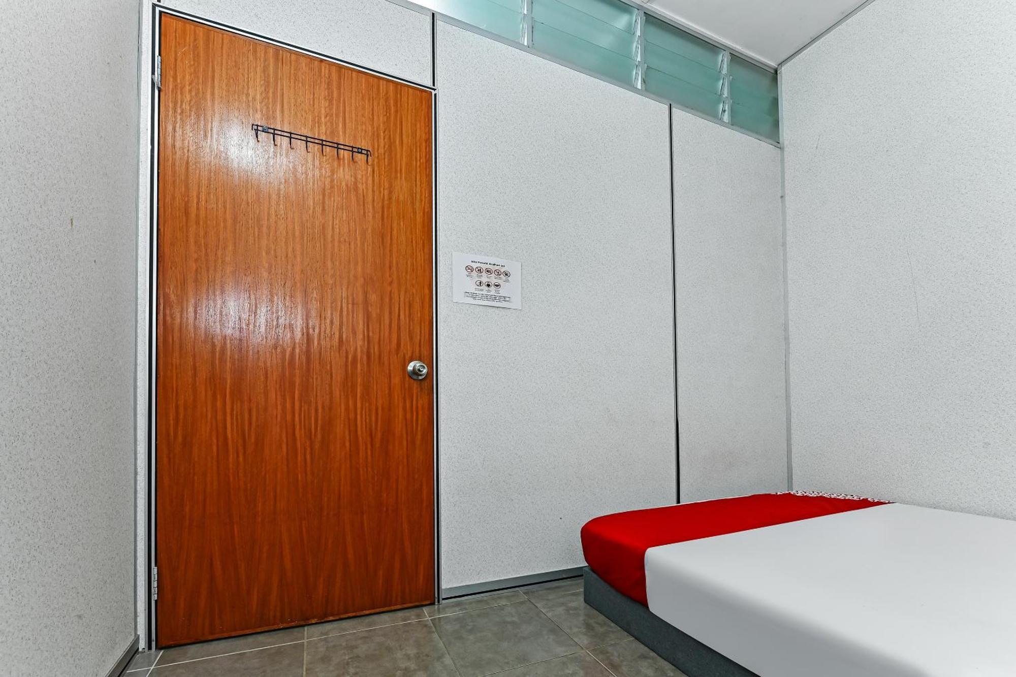 Spot On 90541 Pd Motel Port Dickson Esterno foto